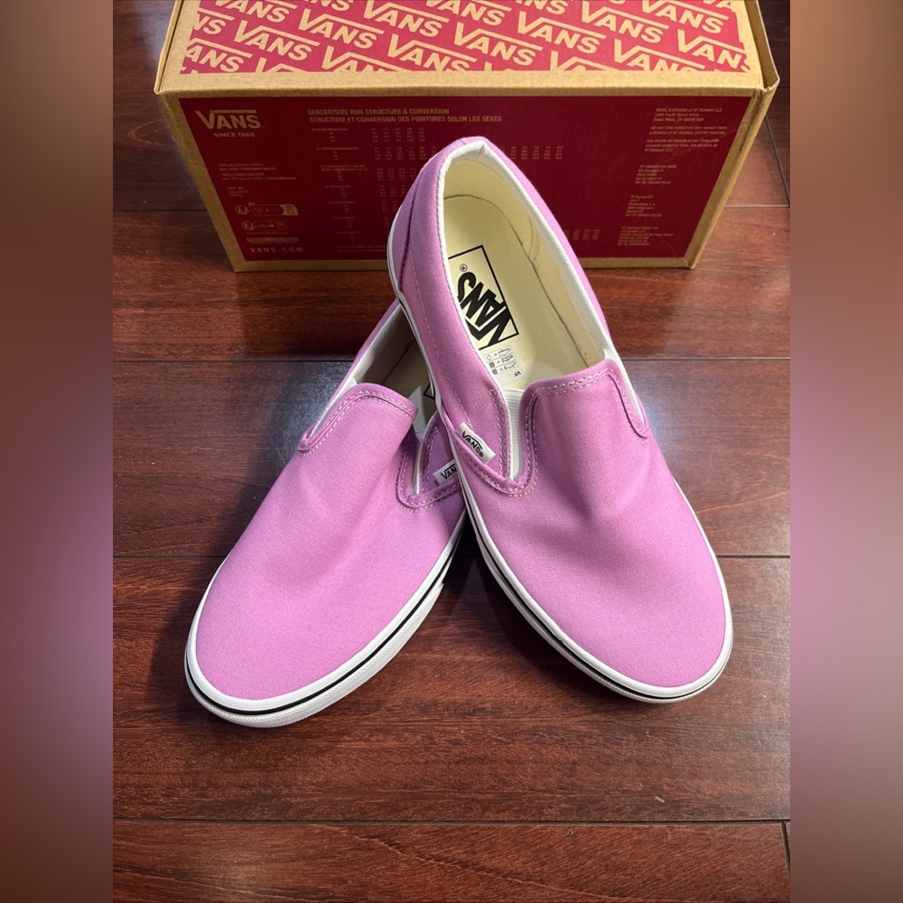 Womens 9.5 Vans Classic Slip On Orchid White Sneaker Shoe Low Top New HALF BOX